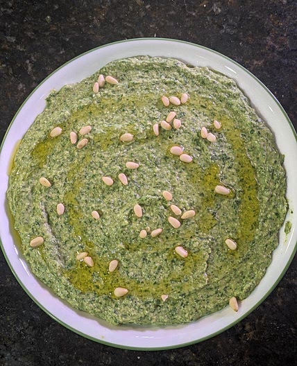 Creamy Pesto Hummus
