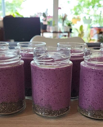 Healthy blueberry and chia breakfast