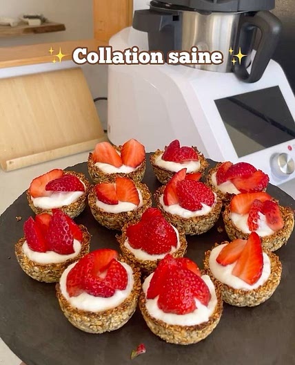 Tartelettes à la fraises 🍓 ✨ Les ingrédients : • fraises (ic