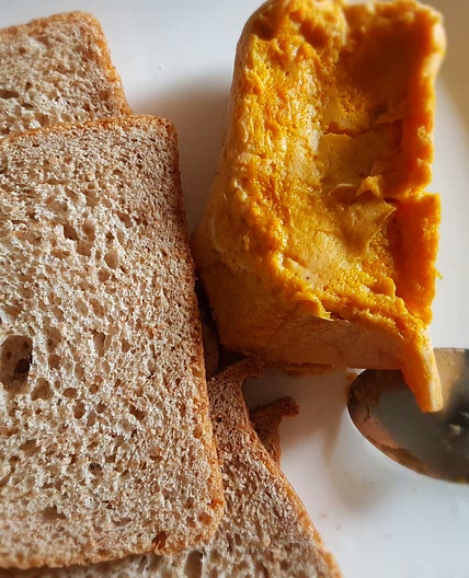 Low calorie moi moi