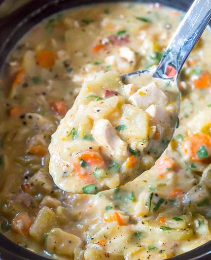 Healthy Crockpot Potato Soup with Chicken