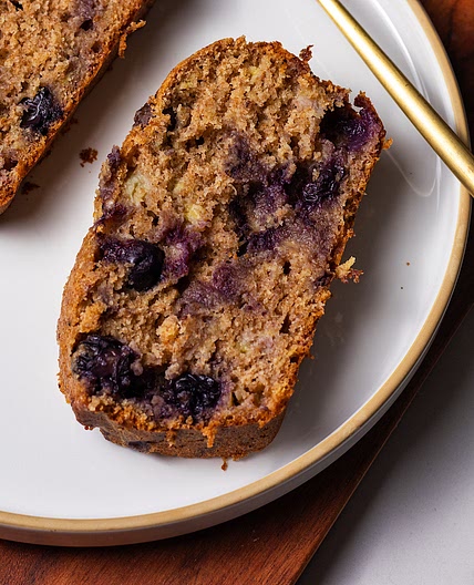 banana blueberry bread with olive oil