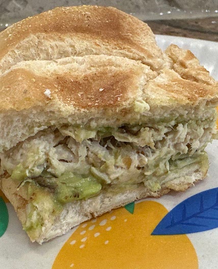 Cheesy avocado chicken sandwich 