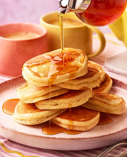 Great fluffy American pancakes