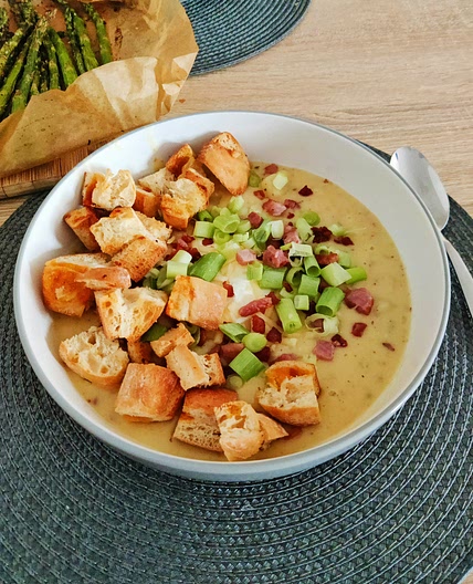 Cheesy Potato Bacon Soup