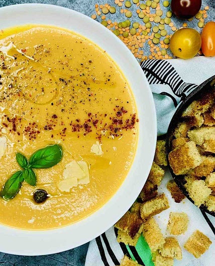 Creamy Vegan Lentil Soup