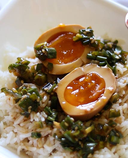 Korean Soy Marinated Eggs (Mayak Eggs)