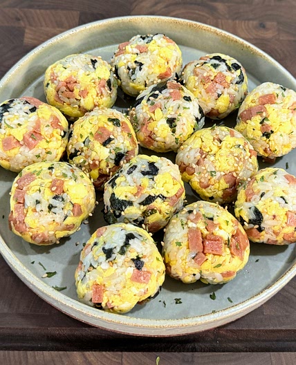 How to Make the Spam Egg Rice Balls Going Viral