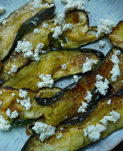 ZUCCHINI WITH RICOTTA AND HONEY