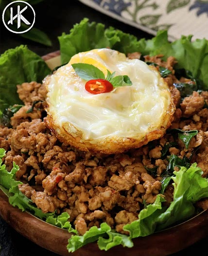 Keto Thai Basil Chicken
