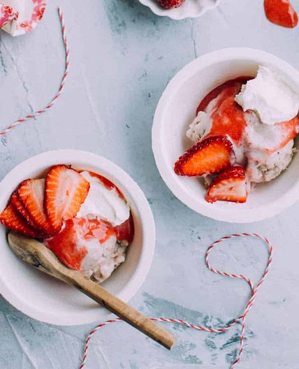Healthy 3-Ingredient Homemade Banana Ice Cream