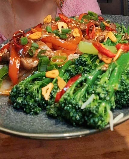 Black Pepper Beef met Bimi en Rijst🥹🤤