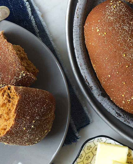 Dark & Soft Restaurant Dinner Rolls