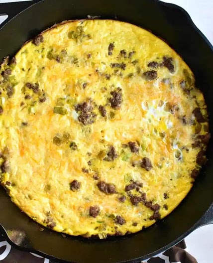 EASY CHEESEBURGER FRITTATA
