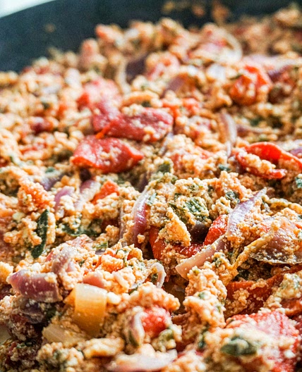 Fluffy Scrambled Eggs with Feta and Tomatoes
