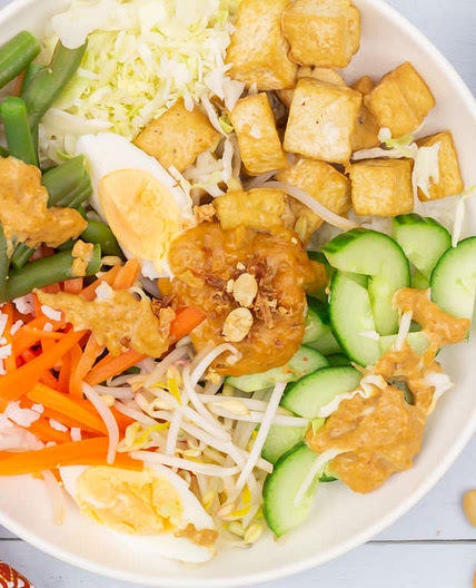 Gado Gado (met zelfgemaakte pindasaus)