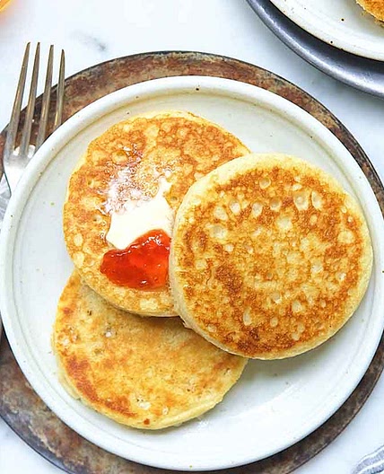 Sourdough Crumpets