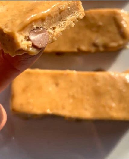 Protein Cookie Dough Bars