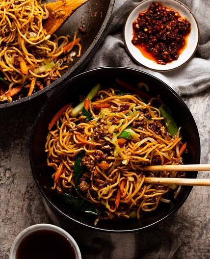Beef Chow Mein - great beef mince noodle recipe!