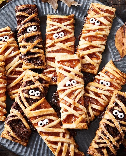 Mummy Hand Pies