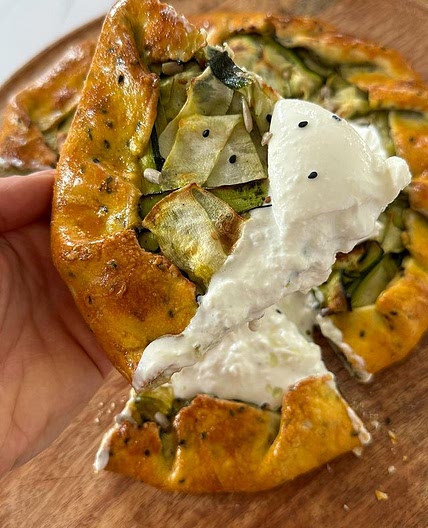 ✨TARTE COURGETTE PESTO ET BURRATA✨