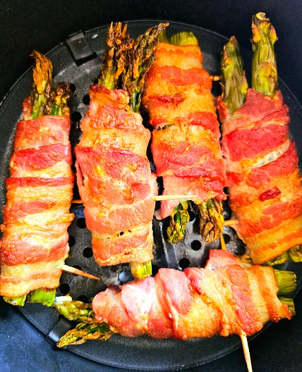 Air Fryer Asparagus Bacon Wrap