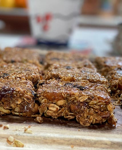Homemade Granola Bars with Dried Fruits and Superseeds