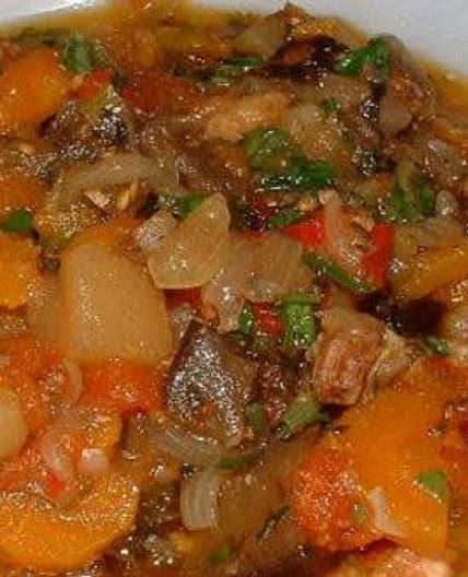 Ovoschnoe ragu s myasom
