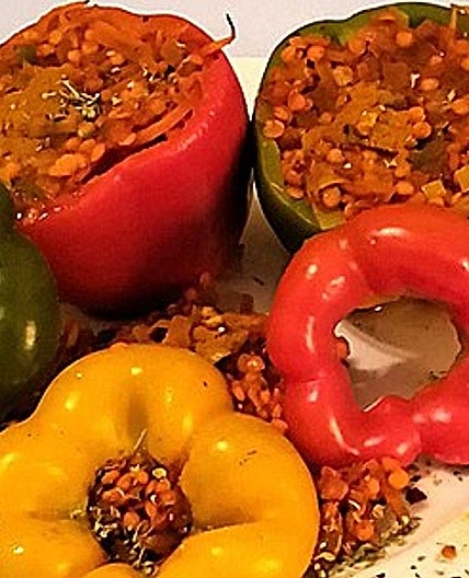 Gefüllte Paprika mit Currylinsen