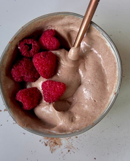 Healthy, high protein, 3 ingredient chocolate pudding