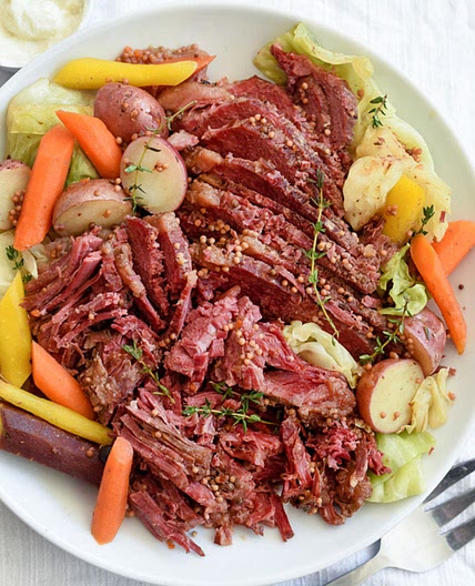 Corned beef and cabbage with red potatoes & carrots