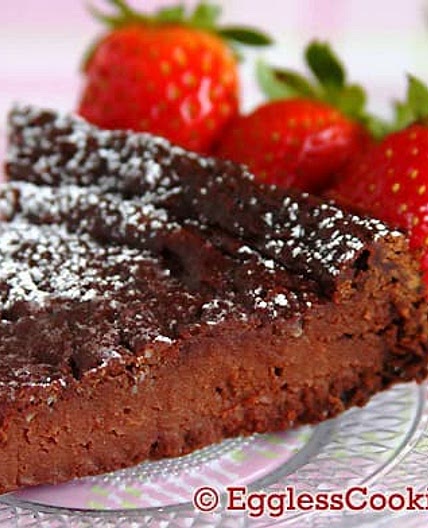 Gluten-Free, Flourless & Vegan Chocolate Cake Recipe
