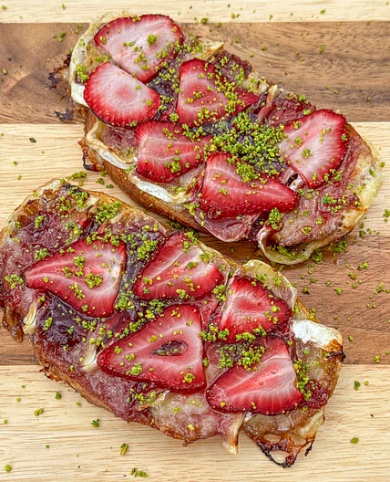 Strawberry Brie Toast 