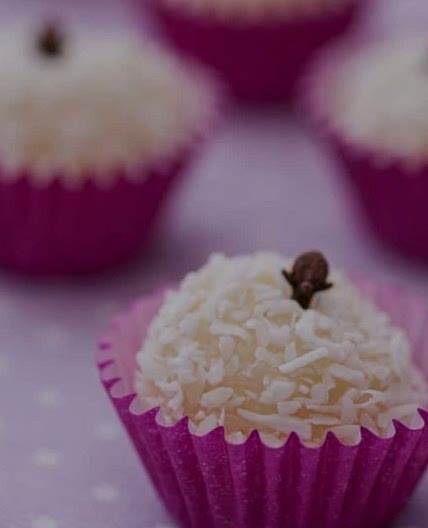 Coconut Fugde Truffles