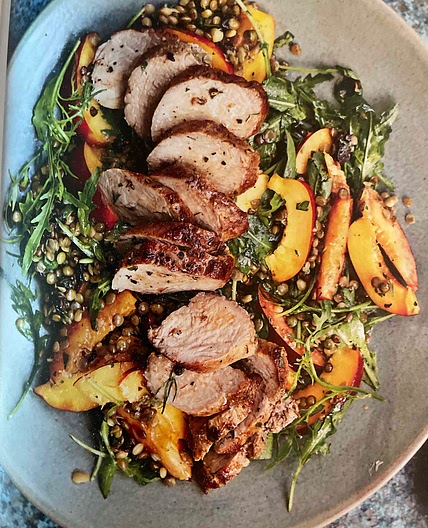 Peach and lentil salad with Pork tenderloin 