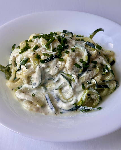 Creamy Alfredo Zucchini Noodles 