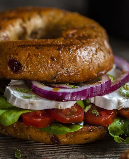 Goat cheese bagel