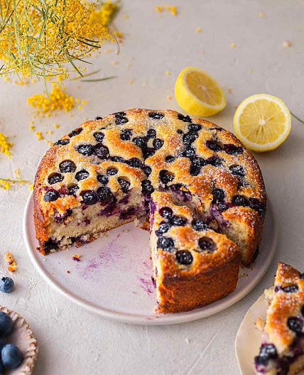 Vegan lemon blueberry cake