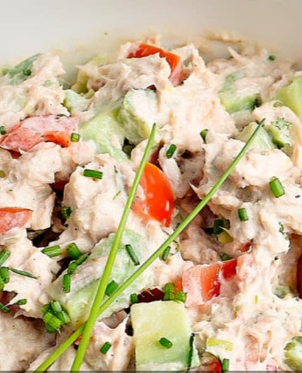Tuna Avocado and Tomato Salad