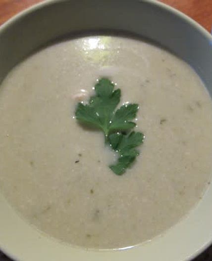 CELERY & CASHEW SOUP