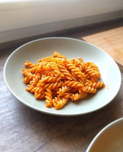 Pasta alla crema di peperoni