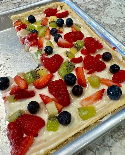 Easy fruit pizza
