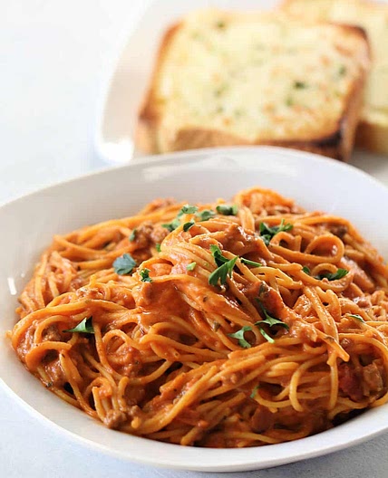 Slow Cooker Creamy Spaghetti Recipe