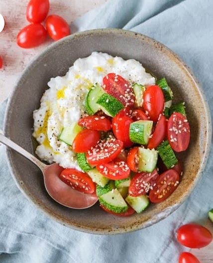 Savory Cottage Cheese with Cucumber, Tomato, and Sesame Seeds