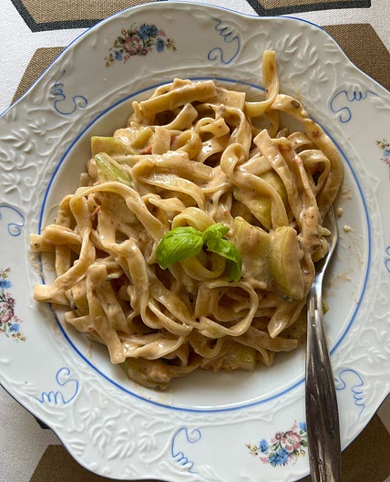 One-Pot Easy Pasta