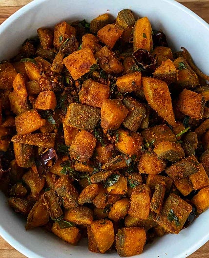 Vazhakkai Varuval - Raw Banana Fry Recipe