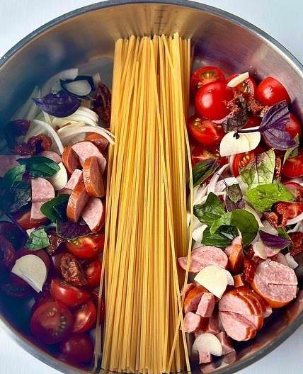 15 Minute One Pan Cabanossi Spaghetti 