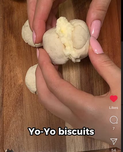 Australian yo yo biscuits 