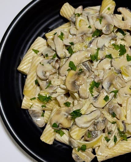 White Truffle Oil and Creamy Mushroom Tortiglioni