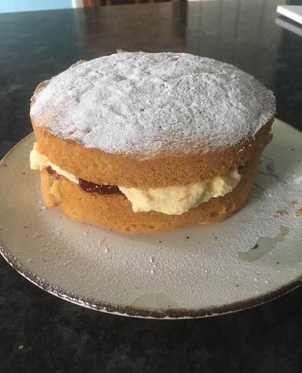 Simple sponge cake